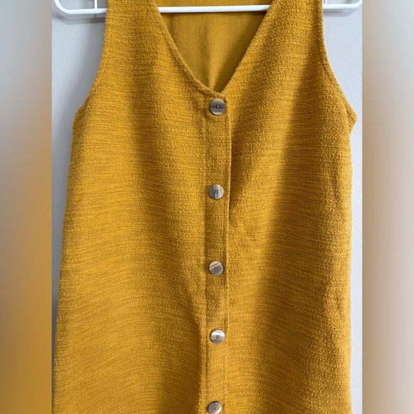 Gently Used Mustard Yellow Sleeveless Dress - Size M - Picture 2 of 3